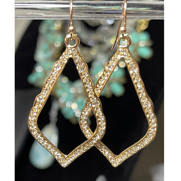 NEW Kendra Scott Sophee Crystal Drop Earrings in Gold Tone Jewelry Lot JU24 - Picture 2 of 6